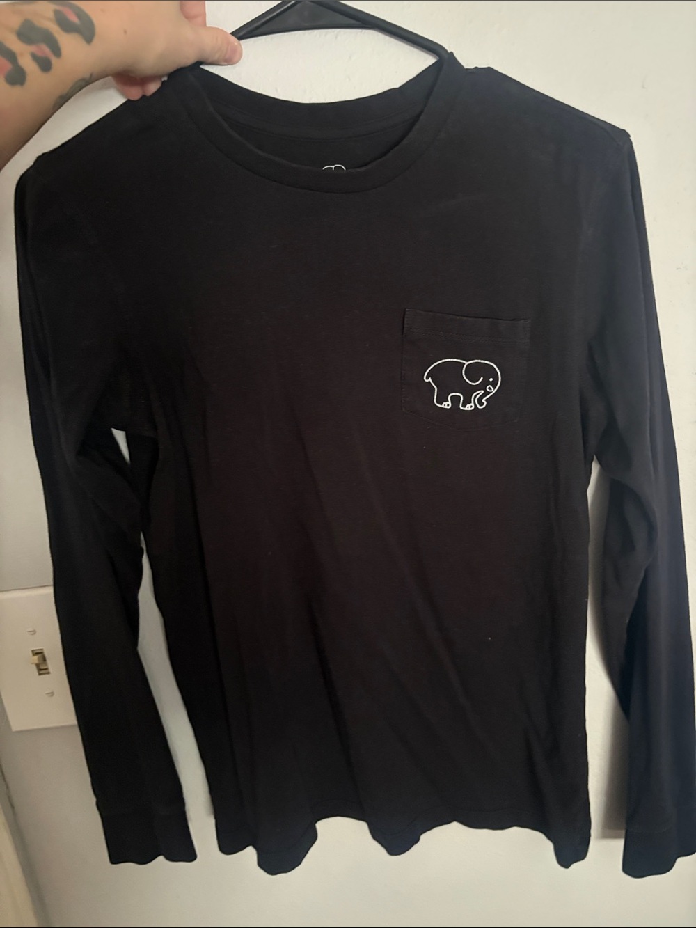 ivory ella Black Long Sleeve Pocket Tee with Elephant Outline